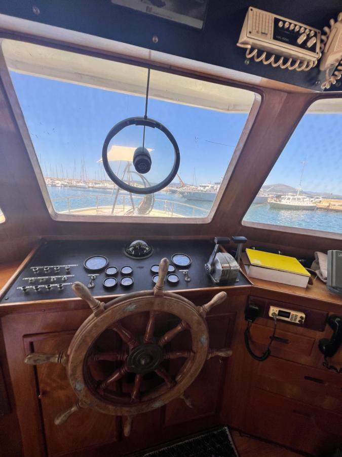 مبيت وإفطار ألغيرو Boat & Breakfast Alicudi المظهر الخارجي الصورة